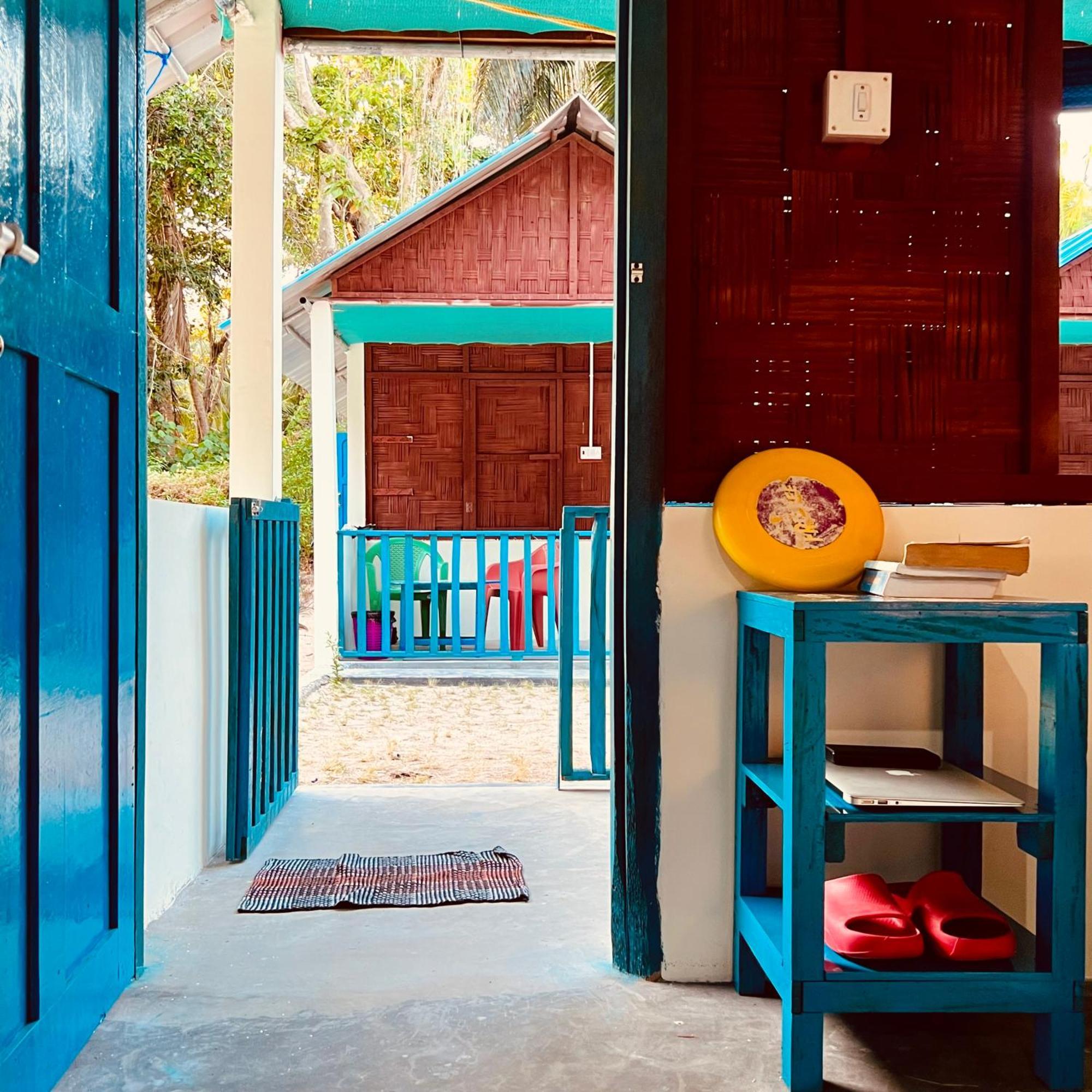 Blue Sea Restaurant & Bungalows Sitapur Exterior photo